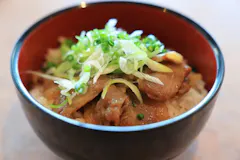東松山やきとり丼