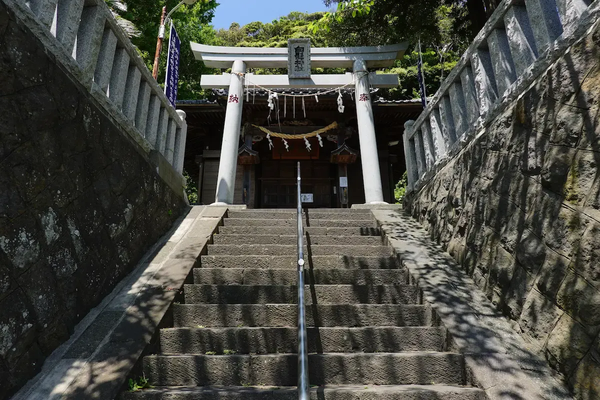 白髭神社