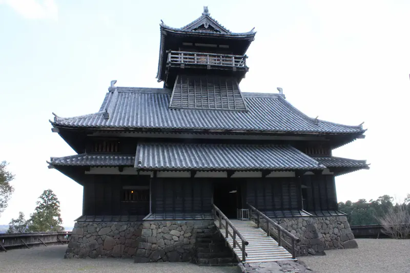 綾城(天守閣)