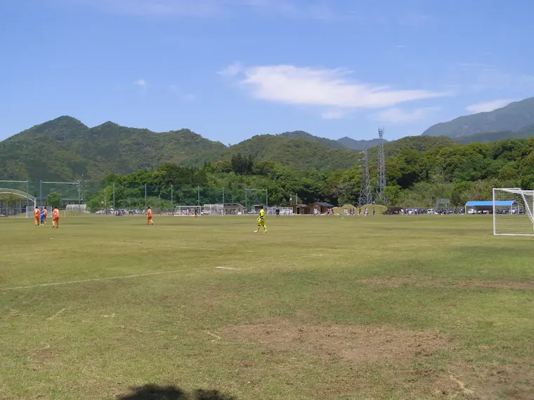 中八重緑地公園