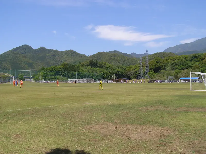 中八重緑地公園