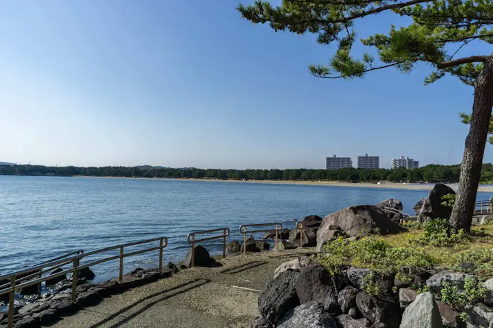 横浜市で唯一海水浴を楽しめる！
