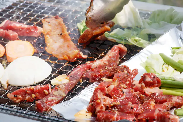 自然に囲まれながらBBQも楽しめる！