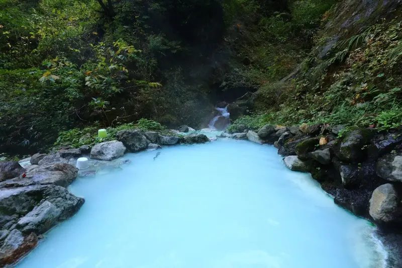 燕温泉