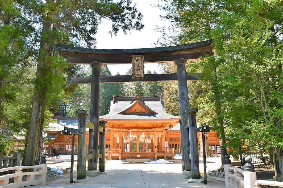 穂高神社
