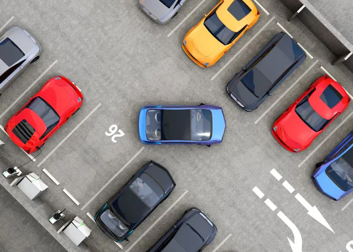 もんじゃストリート近くには駐車場も充実
