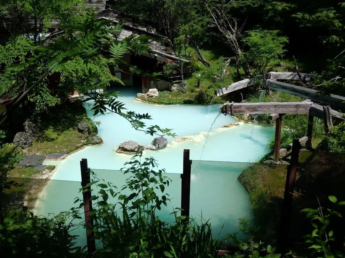 白骨温泉