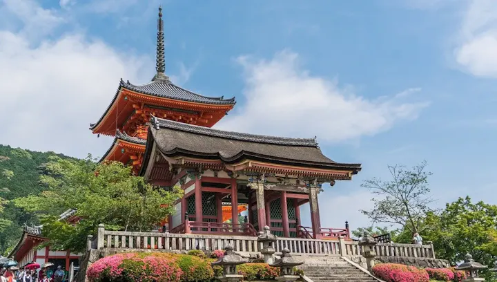 古都京都の歴史深い寺院、清水寺