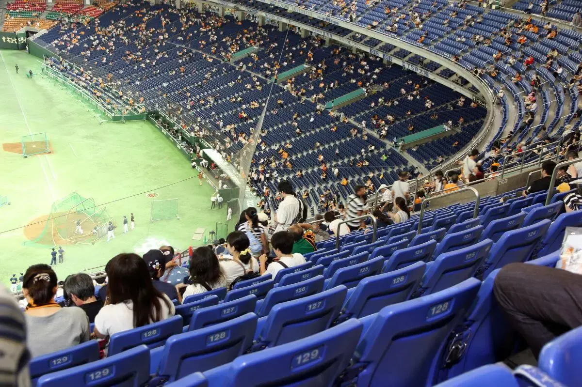 東京ドーム（写真 2）