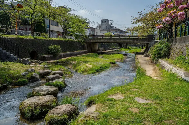 神話の時代からの歴史を持つ温泉地！