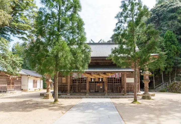 玉造温泉の中心地に位置する玉作湯神社！