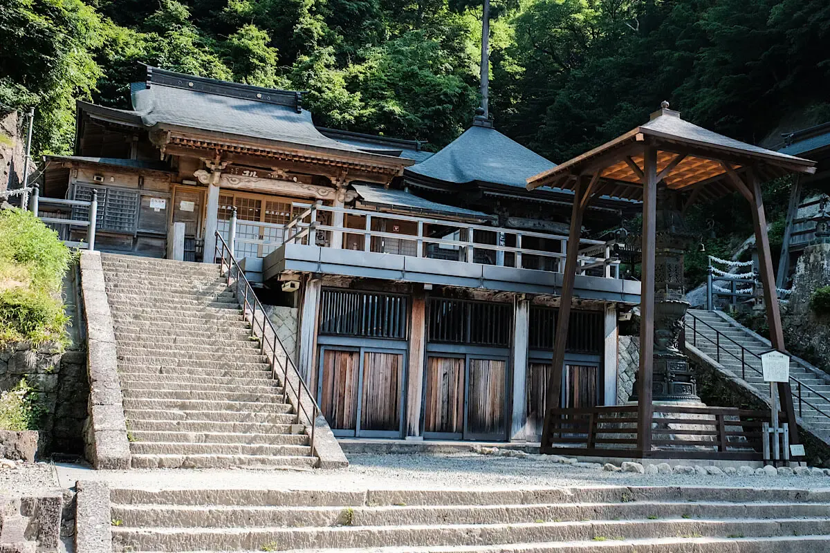 奥之院
