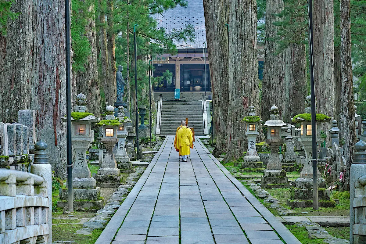 奥之院（写真 2）