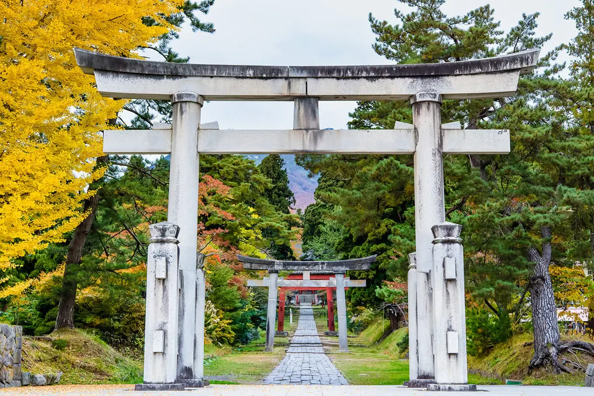 岩木山神社(写真 2)