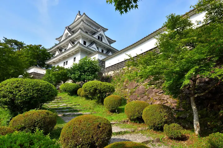 日本最古の木造再建城を見よう