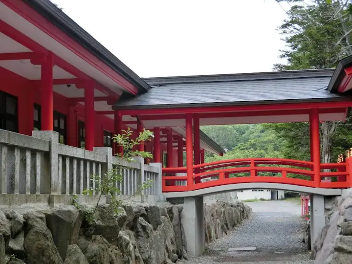 歴史的な建造物が魅力の神社!