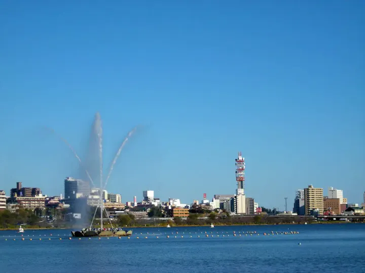 水戸市民の憩いの美しい湖!