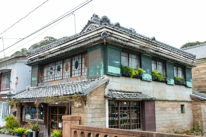 「伊豆石」を用いた建造物