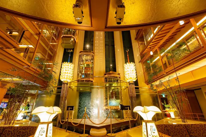 高級老舗旅館「加賀屋」