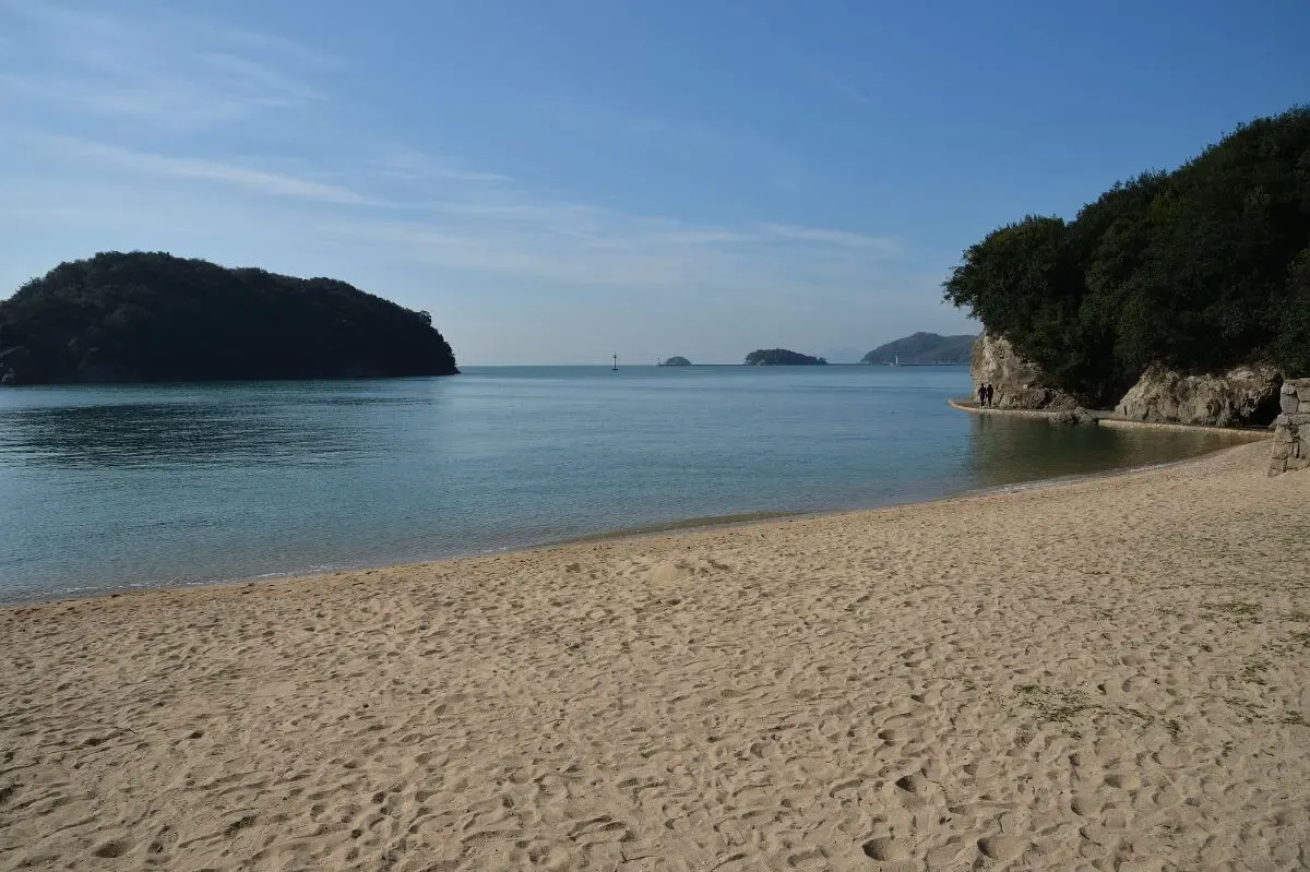 仙酔島の五色岩(写真 4)