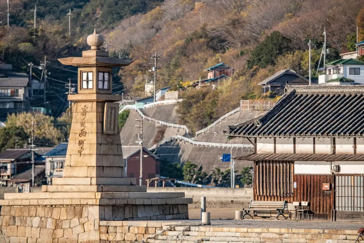 燈籠塔(写真 3)