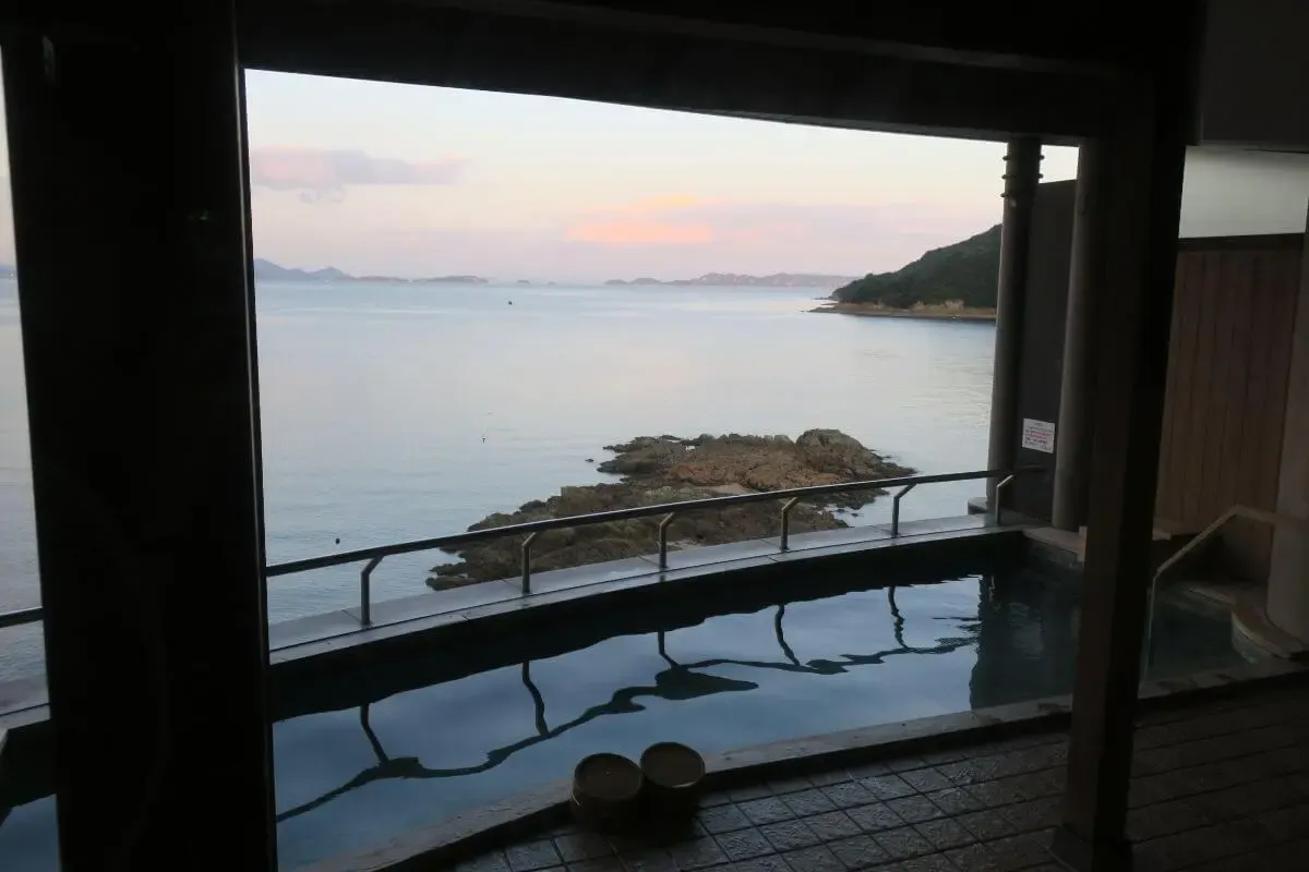 鞆の浦温泉(写真 2)