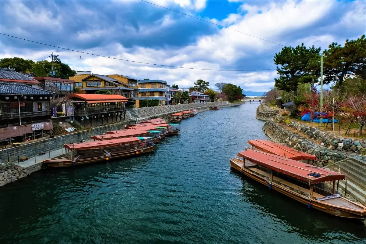 宇治川遊覧船（写真 3）