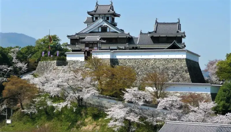 福知山城(福知山市郷土資料館・産業館)
