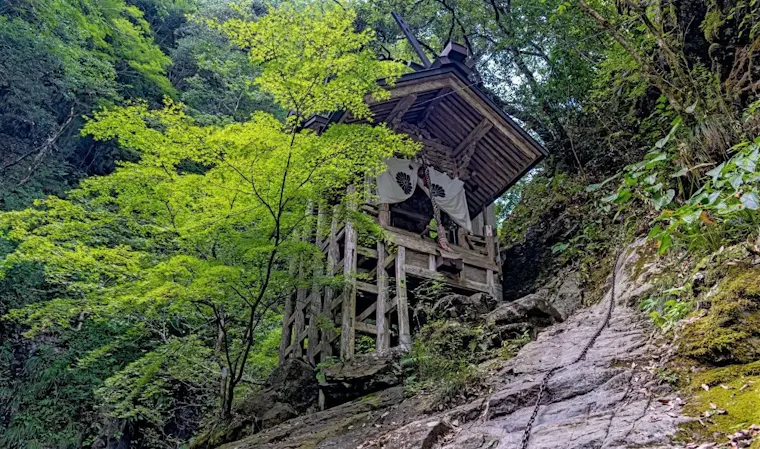 天岩戸神社