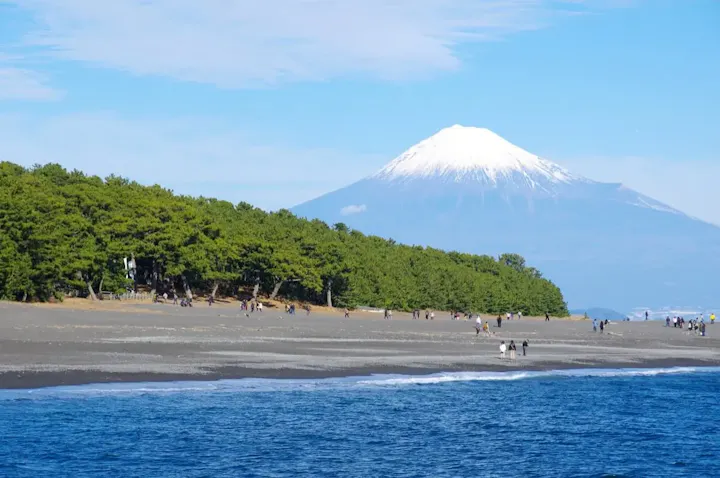 富士山と駿河湾を一望！三保の松原の魅力