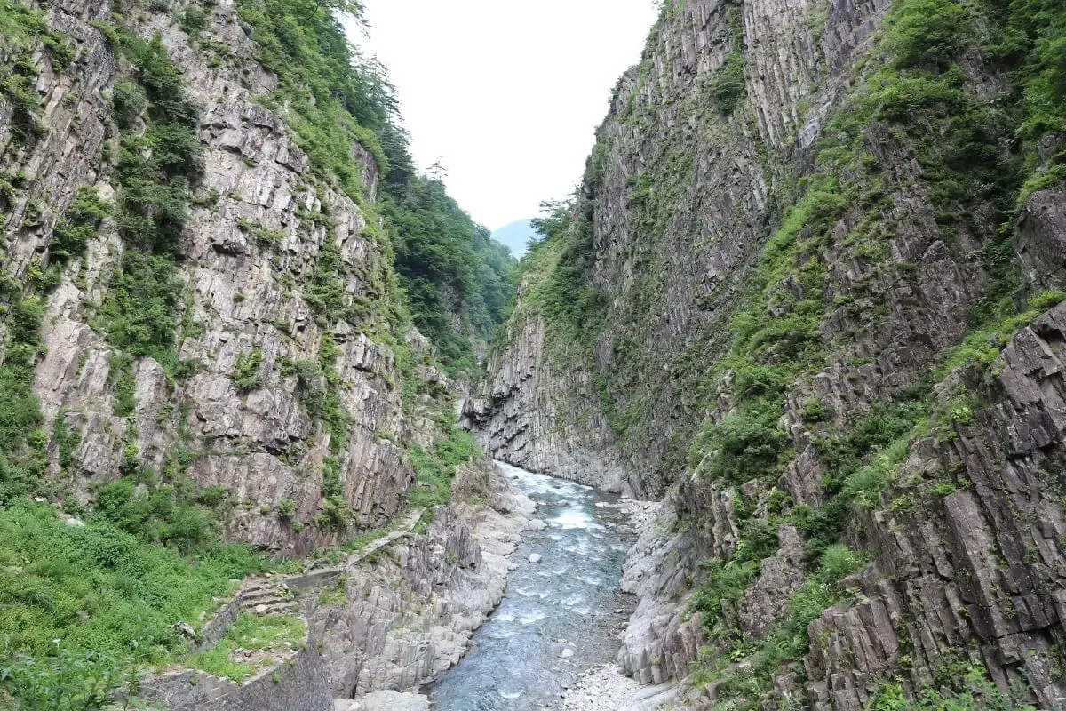 清津峡