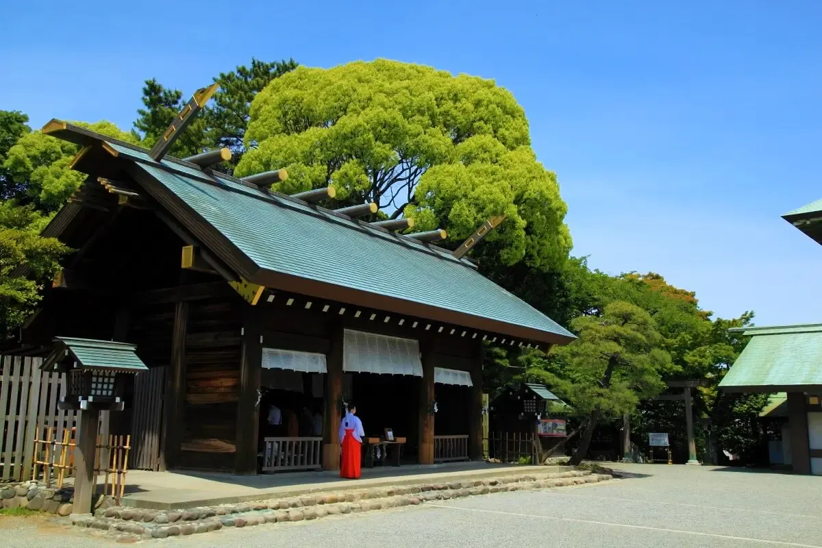 伊勢山皇大神宮