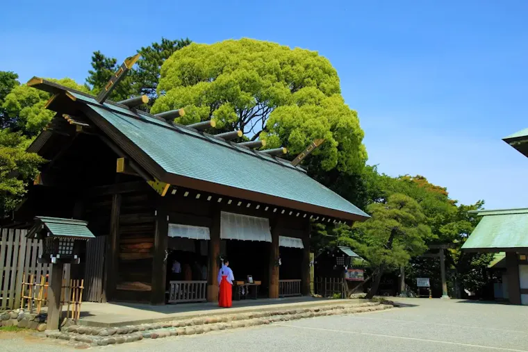 伊勢山皇大神宮