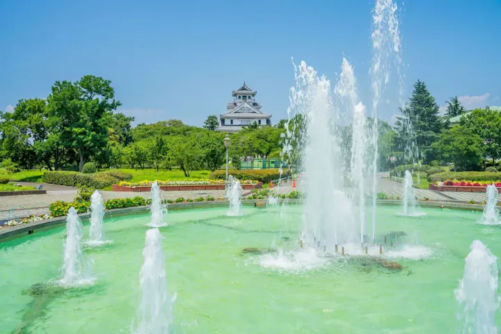 豊公園内で散策もおすすめ