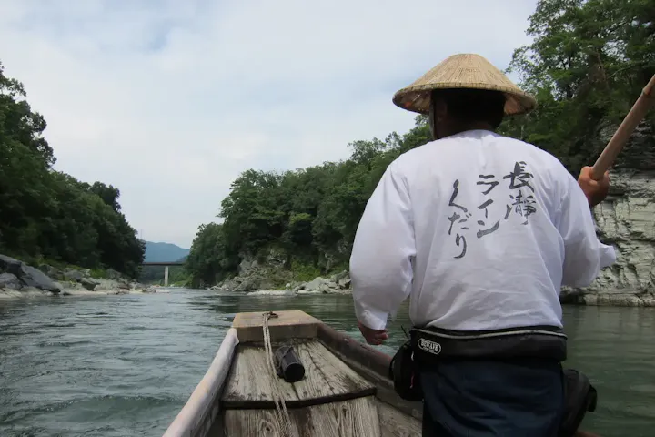 船頭さんの楽しいトークを体験
