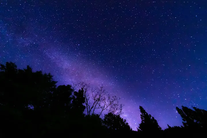 星空自慢の町で非日常を体験！