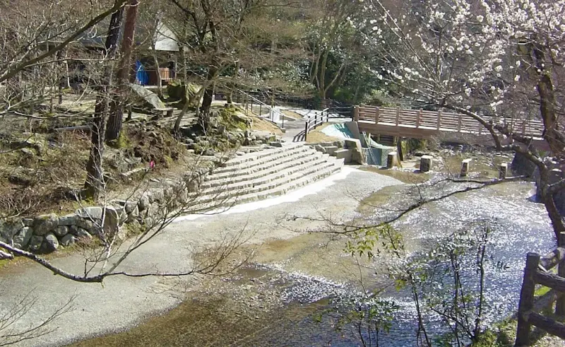 岩屋堂公園