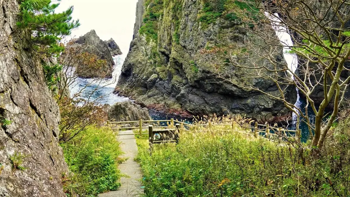 北山崎（写真 2）