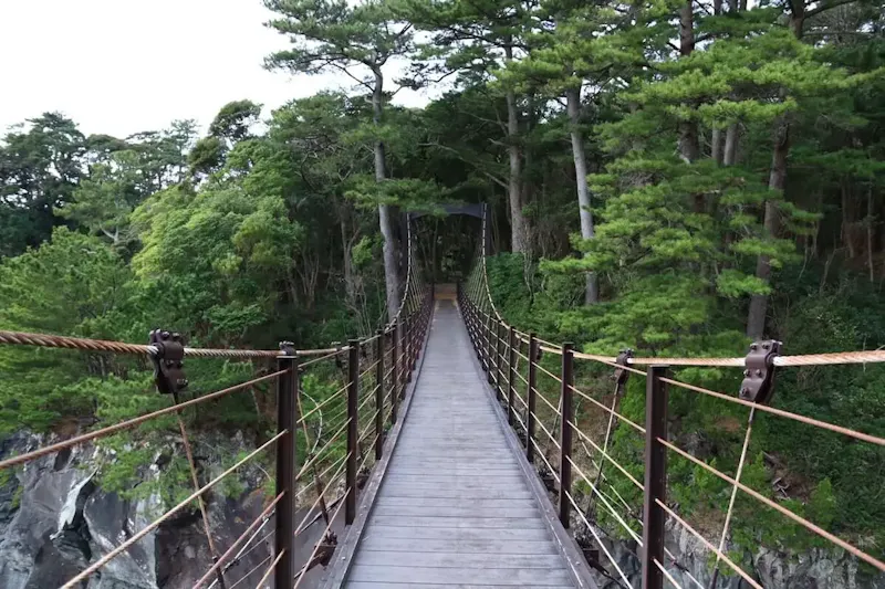 城ヶ崎つり橋(はしだて)