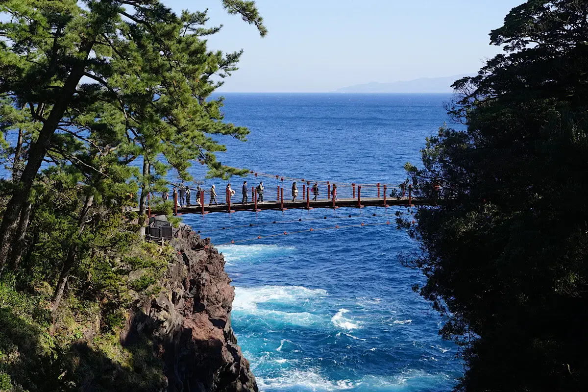 城ヶ崎海岸（写真 3）