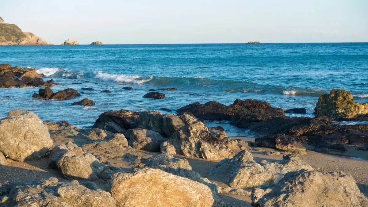 恋路ヶ浜（写真 2）