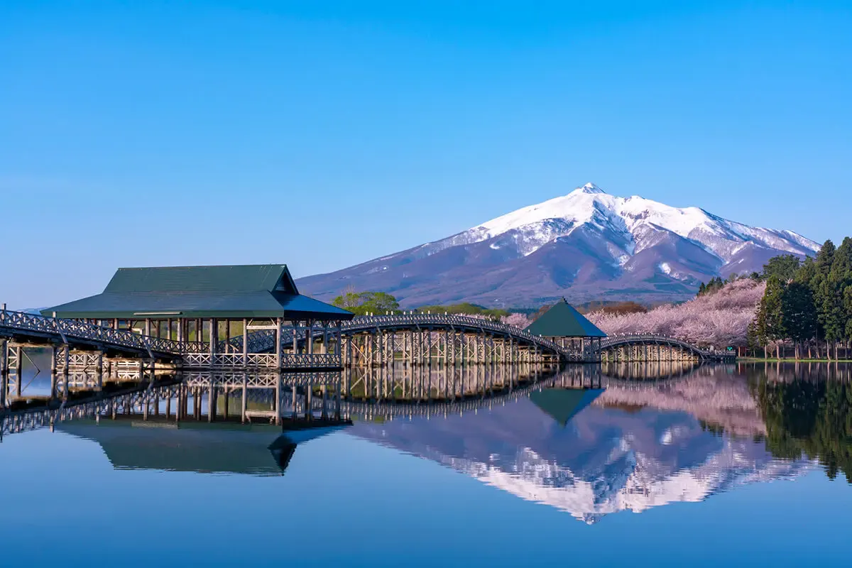 鶴の舞橋
