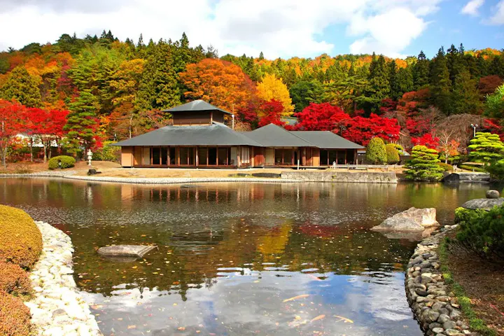 翠楽苑で「日本庭園」の美しさを満喫！
