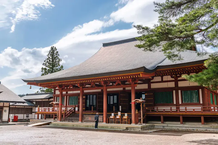 世界遺産に登録された歴史情緒ある寺院