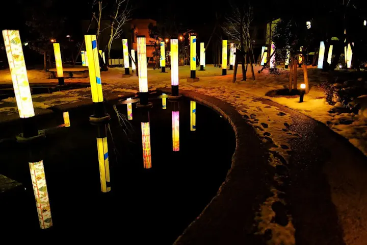 幻想的な庭園「月あかりの庭」
