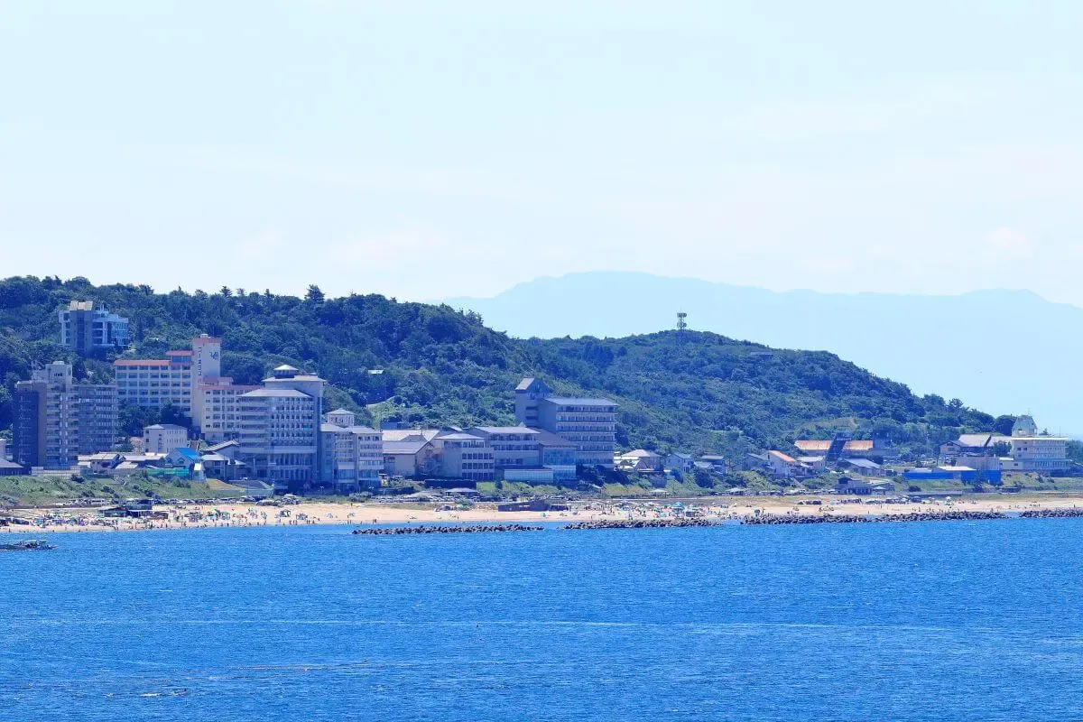 瀬波温泉海水浴場(写真 3)