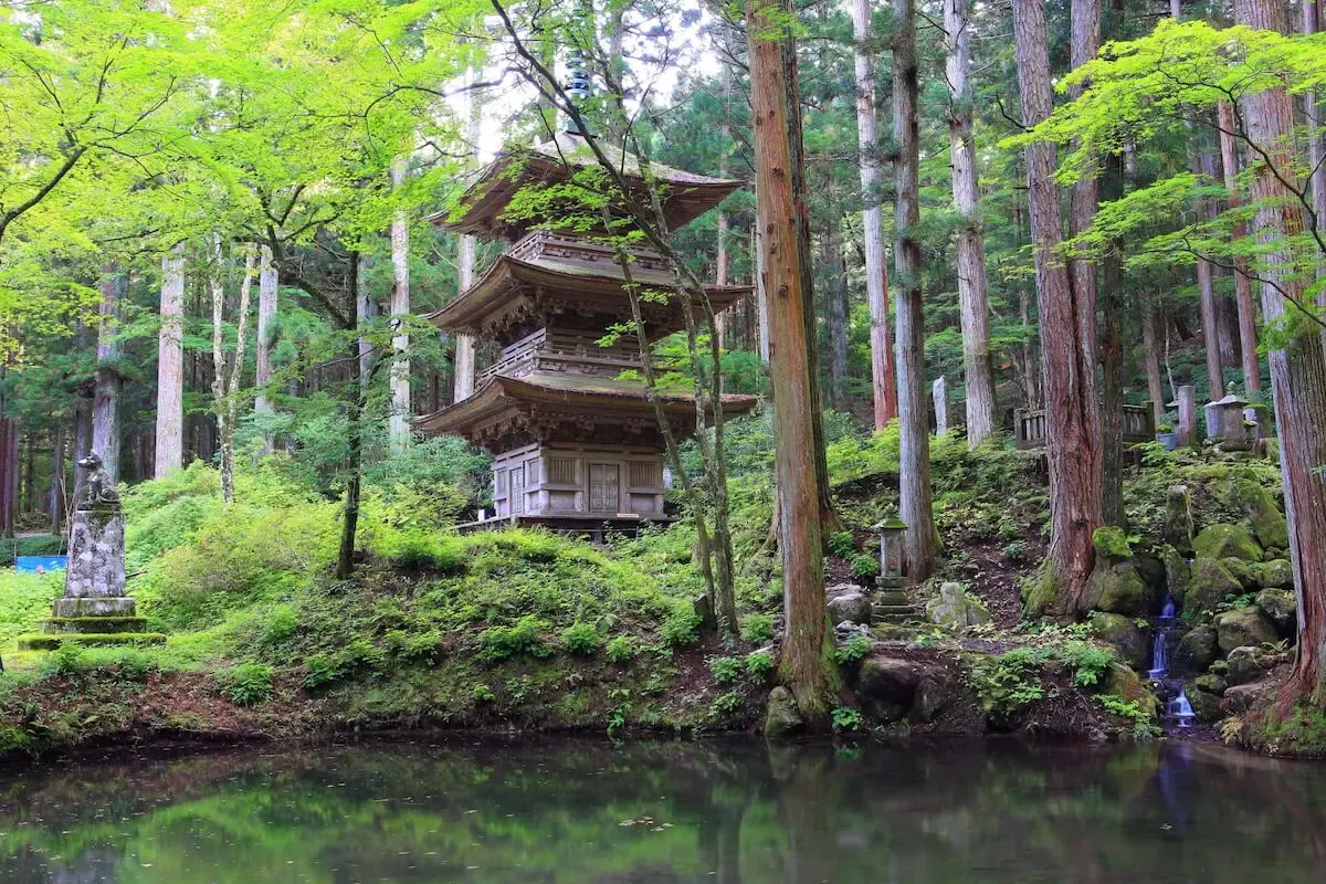宝積山光前寺（写真 2）