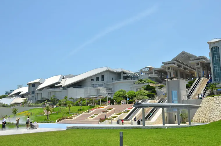 沖縄美ら海水族館