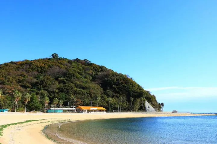 南国の雰囲気が漂う海水浴場！