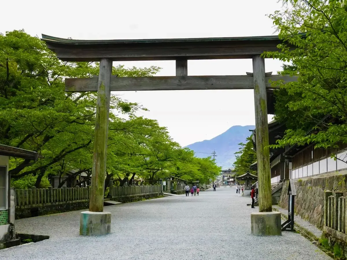 阿蘇神社(写真 2)
